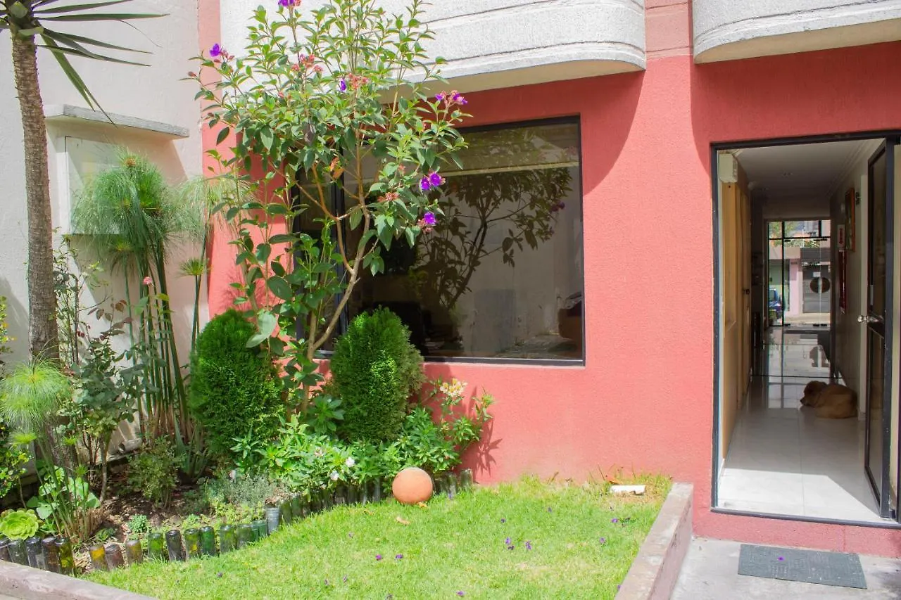 Szálloda Hostal De La Mancha Quito